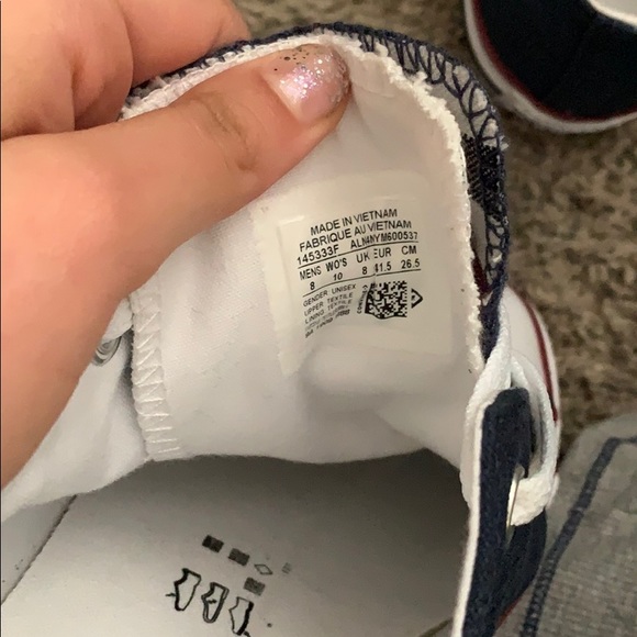 Blue and white converse - Picture 6 of 6